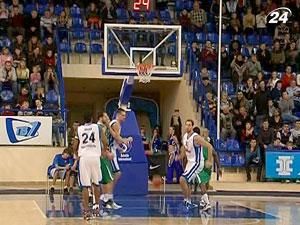 "Азовмаш" здобув п’яту перемогу на старті першості Суперліги "Азовмаш" здобув п’яту перемогу на старті першості Суперліги