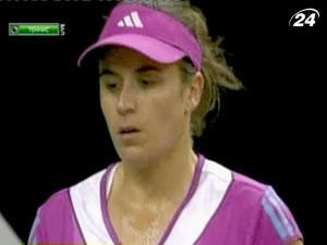 Медина-Гарригес пробилась в финал альтернативного итогового турнира сезона Медина-Гарригес пробилась в финал альтернативного итогового турнира сезона