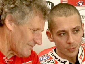 Moto GP: Валентіно Россі задоволений новим двигуном "Ducati" Moto GP: Валентіно Россі задоволений новим двигуном "Ducati"