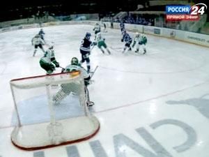 Московское "Динамо" на своем поле поиздевалось над "Салават Юлаевым" Московское "Динамо" на своем поле поиздевалось над "Салават Юлаевым"