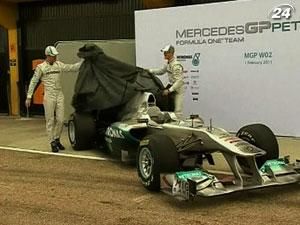 Формула-1: Завдання пілотів Mercedes на останню гонку потрапити у топ-6