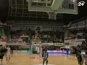 Баскетбол: УНІКС сенсаційно переграв "Сієну"