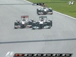 Формула-1: Хэмилтон и Шумахер отказываются от упрочненных шлемов