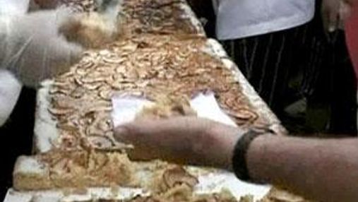 У Буенос-Айресі спекли яблучний пиріг рекордної довжини