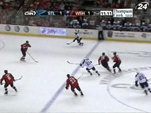 Пас Федотенка допоміг "Рейнджерс" здолати "Піттсбург" Пас Федотенка допоміг "Рейнджерс" здолати "Піттсбург"