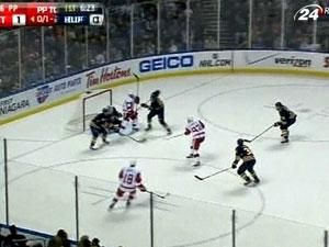 Хокей: "Детройт" здобув сьому перемогу поспіль Хокей: "Детройт" здобув сьому перемогу поспіль