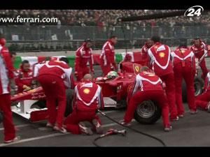 Физикелла провел демо-заезды за рулем "Ferrari"