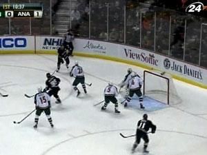 "Миннесота" возглавила регулярный чемпионат "Миннесота" возглавила регулярный чемпионат