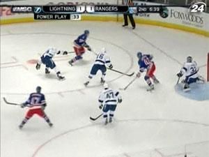 "Рейнджерс" уступили "Тампе", Федотенко очков не получил "Рейнджерс" уступили "Тампе", Федотенко очков не получил