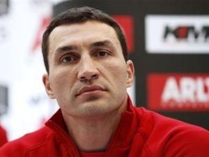 Кличко поблагодарил болельщиков за понимание (Видео) Кличко поблагодарил болельщиков за понимание (Видео)