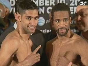 Бокс: Амир Хан и Ламонт Питерсон взвесились перед боем Бокс: Амир Хан и Ламонт Питерсон взвесились перед боем