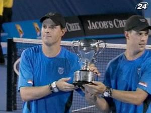 Теннис: Братья Брайаны установили новый рекорд ATP-тура