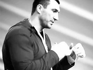 Кличко опублікував відео тренування перед боєм з Мормеком Кличко опублікував відео тренування перед боєм з Мормеком