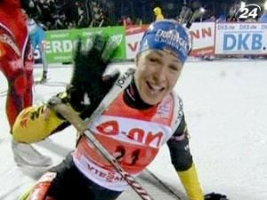 Нойнер признали лучшей спортсменкой Германии 2011 года