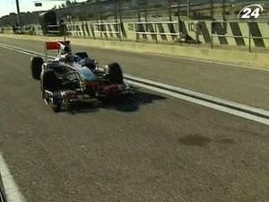 Новый болид "McLaren" прошел Краш-тест FIA Новый болид "McLaren" прошел Краш-тест FIA