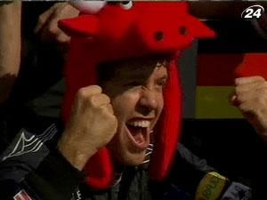 Эрик Булье: Red Bull нарушает договор об ограничении ресурсов Эрик Булье: Red Bull нарушает договор об ограничении ресурсов