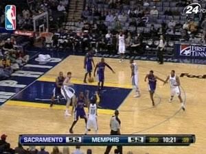 "Мемфис" одержал вторую подряд домашнюю победу "Мемфис" одержал вторую подряд домашнюю победу