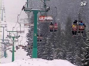 На Закарпатье в разгаре туристический лыжный сезон