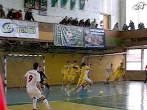 Футзальна команда "Локомотив" втретє в сезоні перемогла у харківському дербі Футзальна команда "Локомотив" втретє в сезоні перемогла у харківському дербі