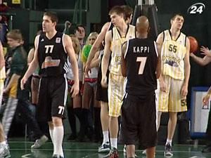 Баскетбольний клуб "Донецьк" на виїзді впорався із "Києвом" Баскетбольний клуб "Донецьк" на виїзді впорався із "Києвом"