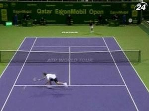 Федерер легко преодолел второй круг теннисного турнира Qatar Open