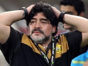 У Неаполі розпочався суд проти Марадони У Неаполі розпочався суд проти Марадони