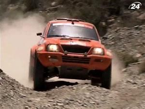 Dakar 2012: Украинская команда "Sixt Ukraine" заняла 37-ю строчку в генерале Dakar 2012: Украинская команда "Sixt Ukraine" заняла 37-ю строчку в генерале