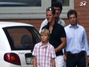 Михаэль Шумахер вместе с сыном Миком тренируются на картах Михаэль Шумахер вместе с сыном Миком тренируются на картах