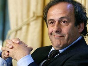 Платини о Евро-2012: Даже самая красивая женщина не может дать все Платини о Евро-2012: Даже самая красивая женщина не может дать все