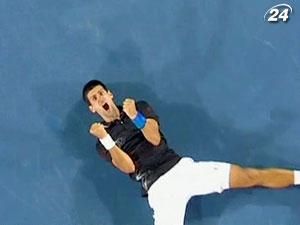 Новак Джокович третий раз в карьере и второй раз подряд выиграл AusOpen Новак Джокович третий раз в карьере и второй раз подряд выиграл AusOpen