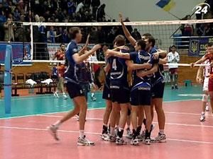 Волейболисты из "Локомотива" дома обыграли "Галатасарай" Волейболисты из "Локомотива" дома обыграли "Галатасарай"