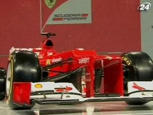 Команды "Ferrari" и "Force India" презентовали новые болиды Команды "Ferrari" и "Force India" презентовали новые болиды