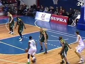 Баскетболісти "Ферро" реабілітувалися за поразку від "Говерли" Баскетболісти "Ферро" реабілітувалися за поразку від "Говерли"