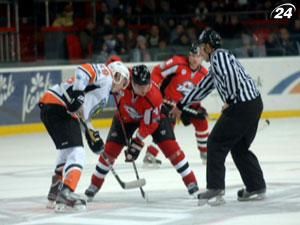 "Донбас" зазнав другої поразки поспіль у Вищій хокейній лізі "Донбас" зазнав другої поразки поспіль у Вищій хокейній лізі