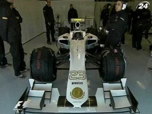 Новий болід HRT нарешті пройшов усі креш-тести Новий болід HRT нарешті пройшов усі креш-тести