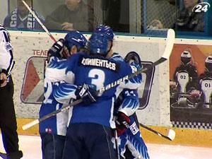 "Сокіл" виграв перший півфінальний матч проти "Компаньйона" "Сокіл" виграв перший півфінальний матч проти "Компаньйона"