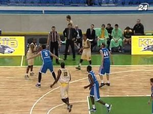 17 очок Отверченка допомогли "Києву" здолати "Азовмаш" 17 очок Отверченка допомогли "Києву" здолати "Азовмаш"