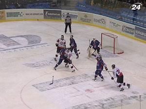 Хоккей: "Донбасс" и "Донбасс-2" одержали победы в плей-офф своих лиг