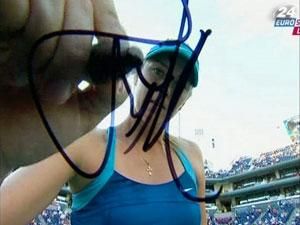 Мария Шарапова - в четвертом круге турнира Мария Шарапова - в четвертом круге турнира