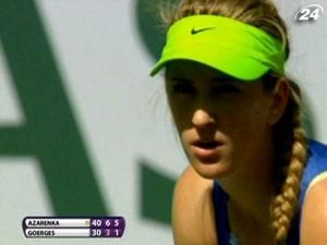 Виктория Азаренко и Мария Шарапова - в четвертьфинале Виктория Азаренко и Мария Шарапова - в четвертьфинале