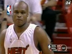 Антуан Уокер продал чемпионский перстень NBA Антуан Уокер продал чемпионский перстень NBA