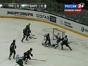 "Трактор" та "Ак Барс" мали шанс відіграти найдовший матч Континентальної хокейної ліги "Трактор" та "Ак Барс" мали шанс відіграти найдовший матч Континентальної хокейної ліги