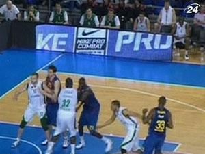 Баскетболисты "Барселоны" во второй раз обыграли казанский УНИКС