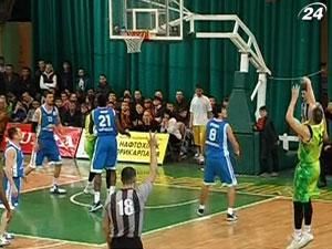 "Говерла" здобула вкрай важливу перемогу над "Азовмашем" "Говерла" здобула вкрай важливу перемогу над "Азовмашем"