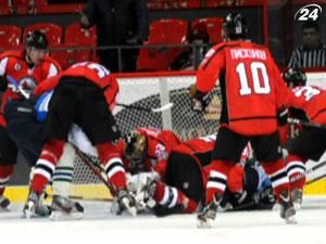 "Донбас" знову поступився "Торосу" в рамках Вищої хокейної ліги "Донбас" знову поступився "Торосу" в рамках Вищої хокейної ліги