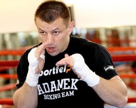 Поляк Адамек боксуватиме з Едді Чемберсом Поляк Адамек боксуватиме з Едді Чемберсом