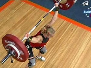 Мажена Карпинська завоевала первую золотую медаль в тяжелой атлетике