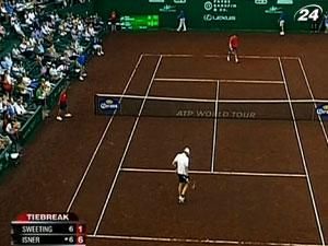 Теннис: Джон Изнер победил действующего чемпиона турнира US Men's Clay Court Championship