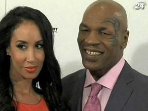 Майк Тайсон презентував театральне шоу одного актора Майк Тайсон презентував театральне шоу одного актора