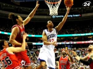 Баскетбол: "Чикаго" проиграл второй матч подряд "Филадельфии" Баскетбол: "Чикаго" проиграл второй матч подряд "Филадельфии"